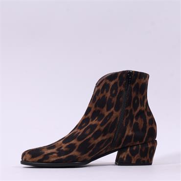 Wonders Fei Low Heel Western Boot - Leopard Skin